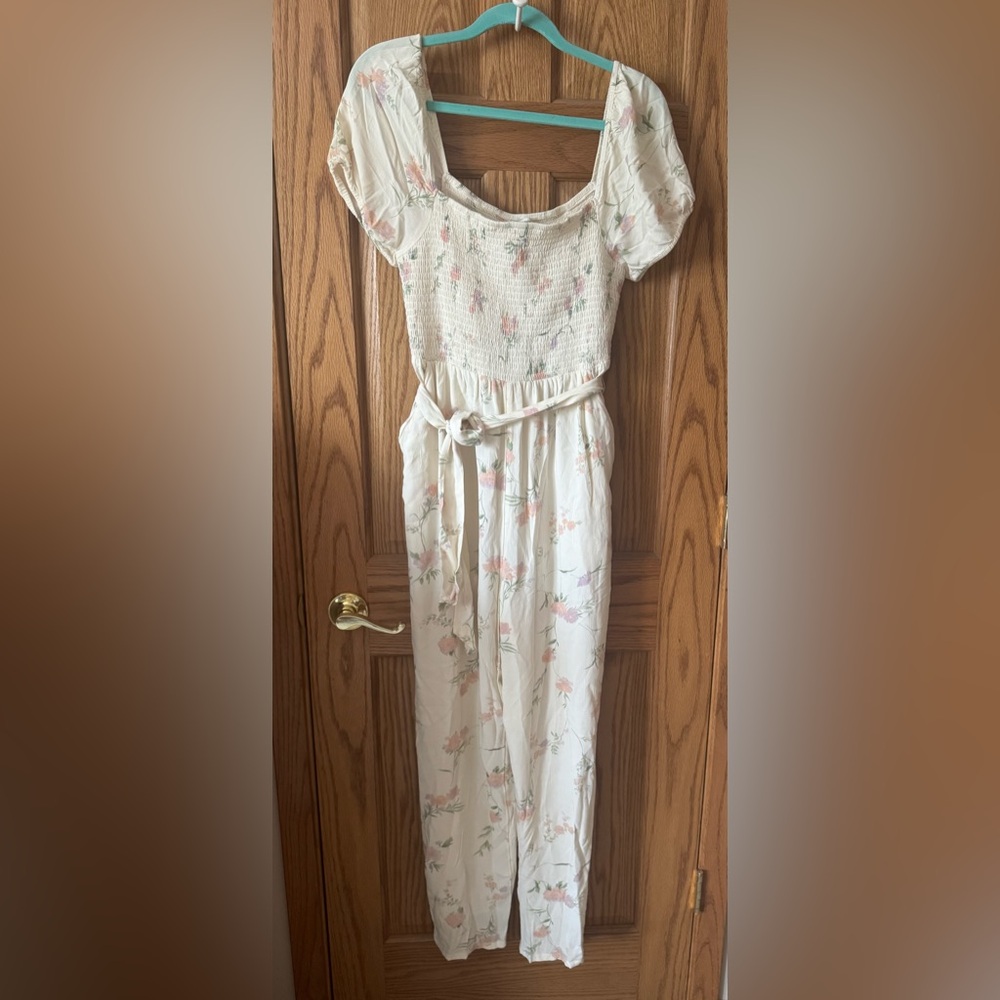 NWT American Eagle Women’s Floral Jumpsuit